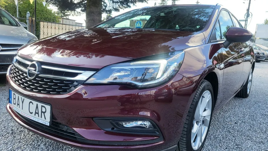 OPEL Astra -