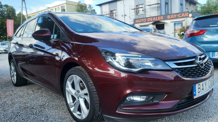 OPEL Astra -