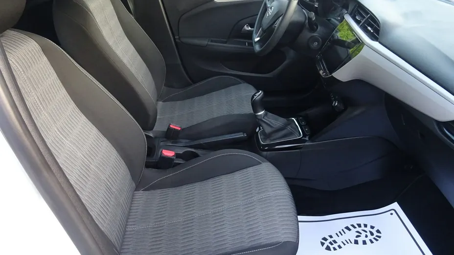 OPEL Corsa -