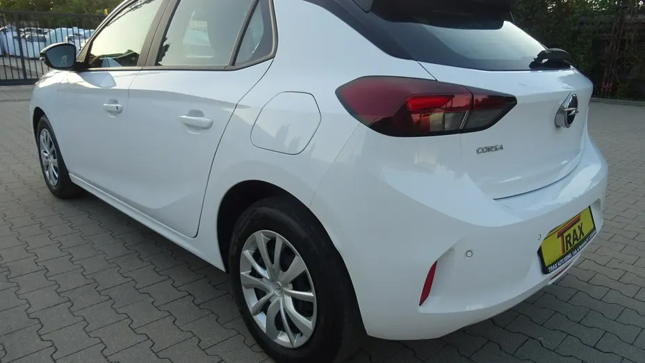 OPEL Corsa -