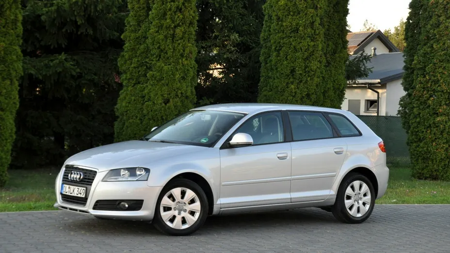 AUDI A3 Sportback -