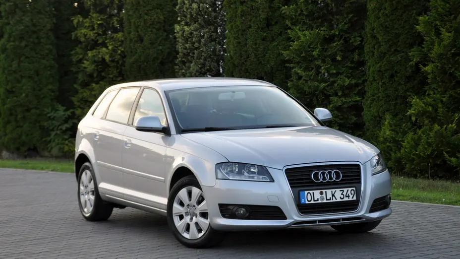 AUDI A3 Sportback -