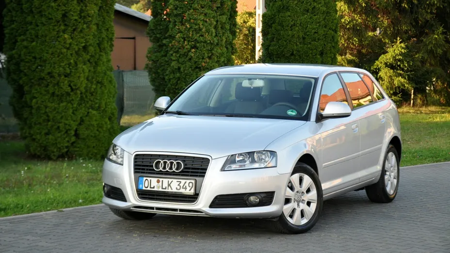 AUDI A3 Sportback -