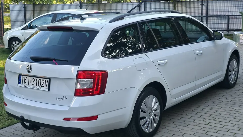 SKODA Octavia -