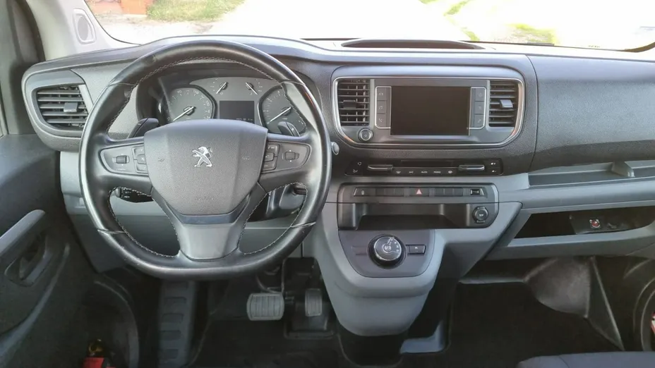 PEUGEOT Expert -
