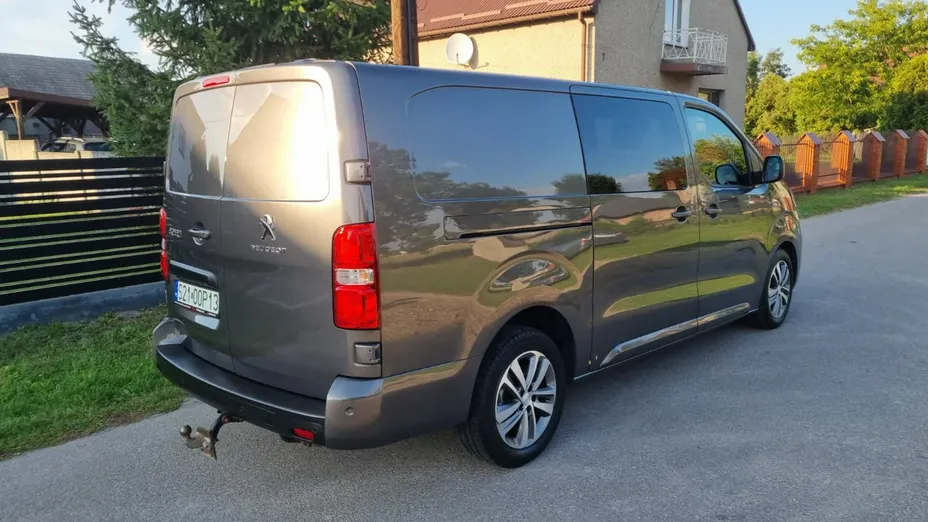 PEUGEOT Expert -