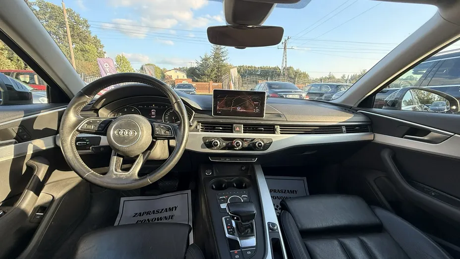 AUDI A4 -