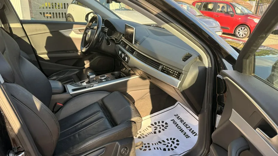 AUDI A4 -