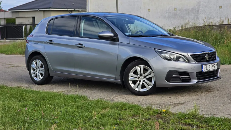 PEUGEOT 308 -