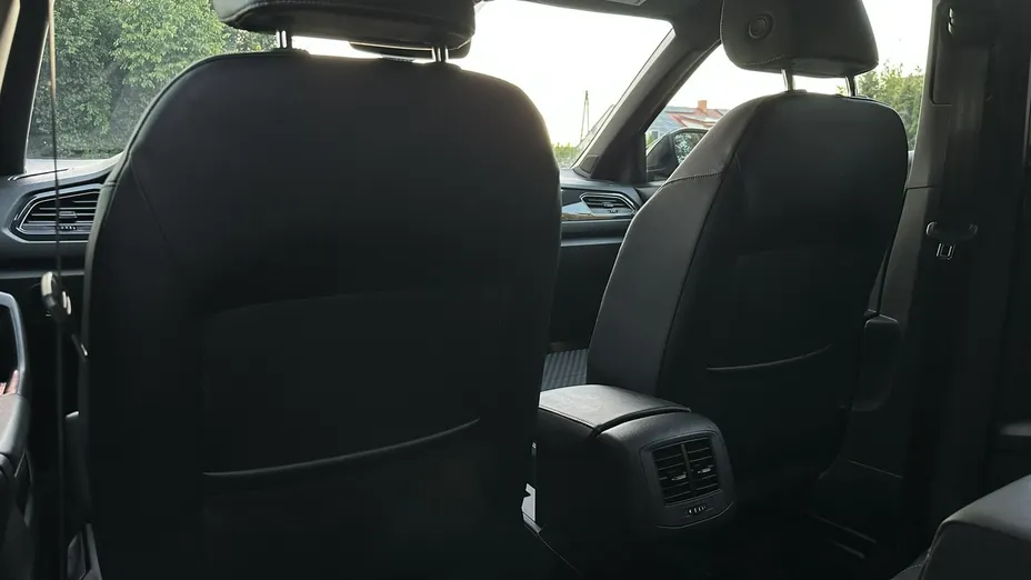 VOLKSWAGEN T-Cross -
