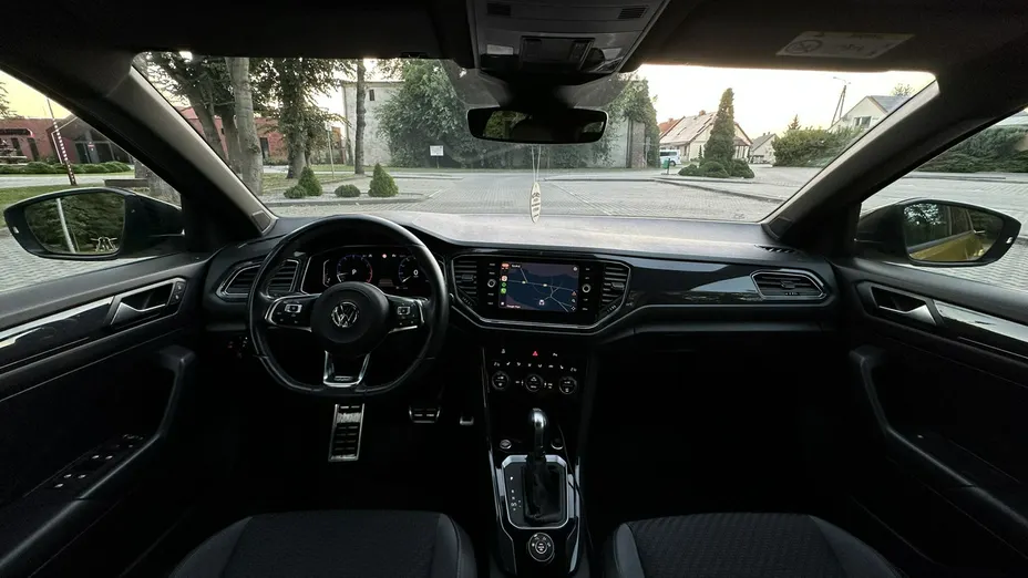 VOLKSWAGEN T-Cross -