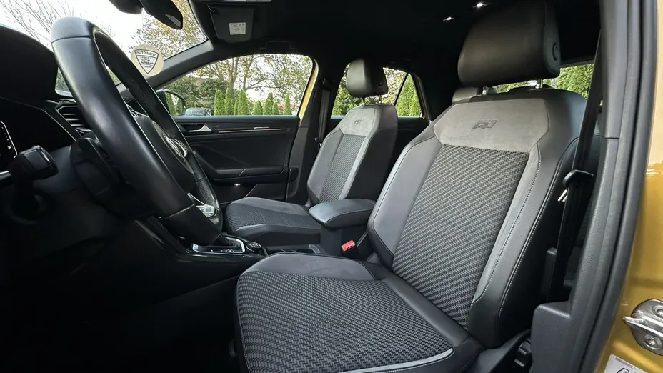 VOLKSWAGEN T-Cross -