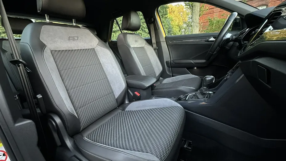VOLKSWAGEN T-Cross -