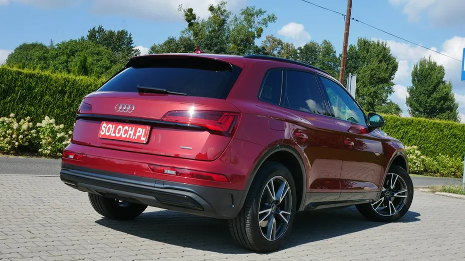 AUDI Q5 -