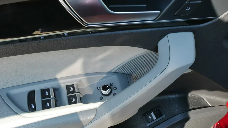 AUDI Q5 -