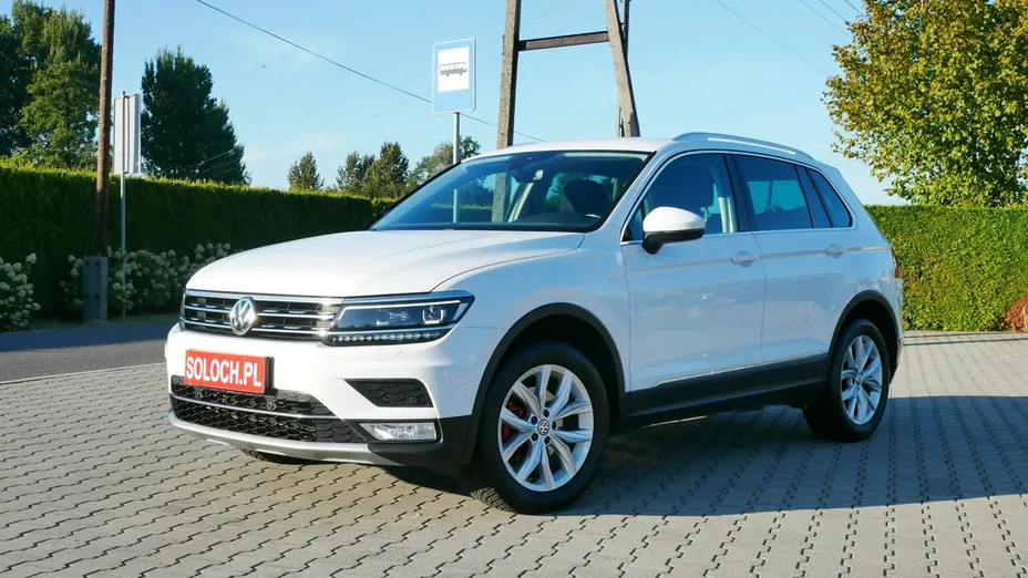 VOLKSWAGEN Tiguan -