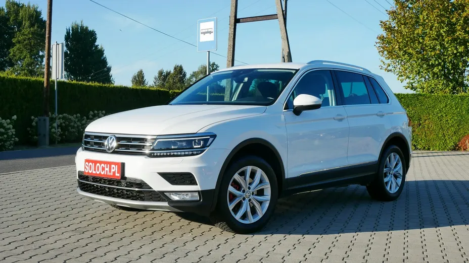 VOLKSWAGEN Tiguan -