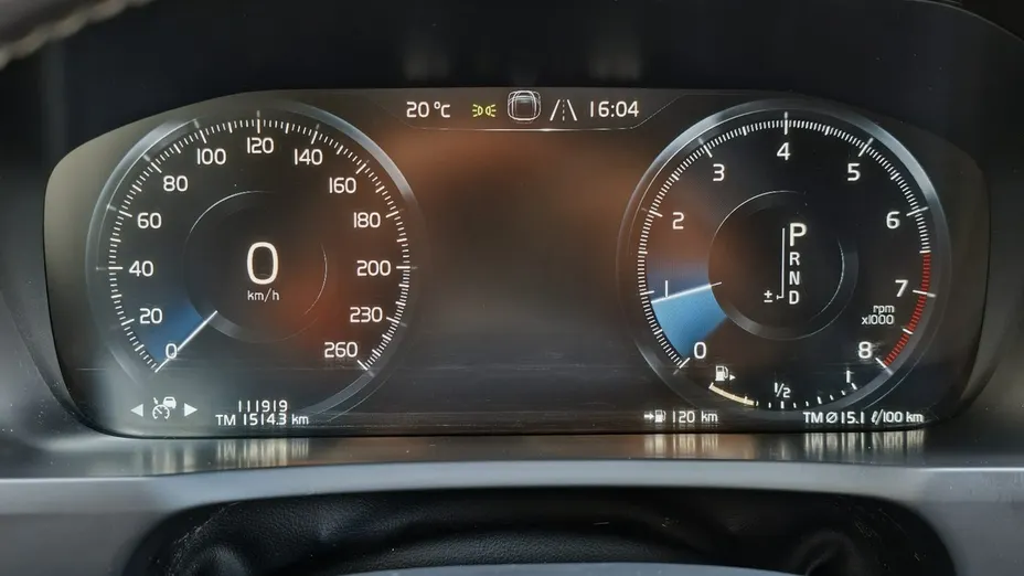VOLVO XC90 -