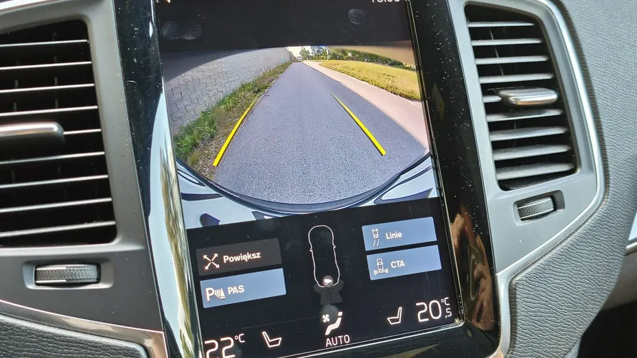 VOLVO XC90 -
