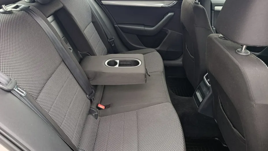 SKODA Octavia -