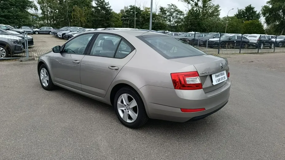 SKODA Octavia -