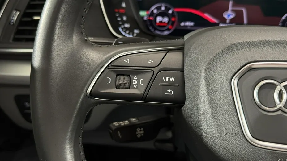 AUDI Q5 -