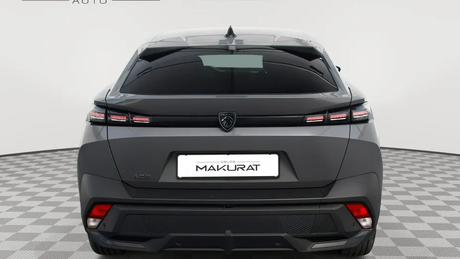 PEUGEOT 408 -