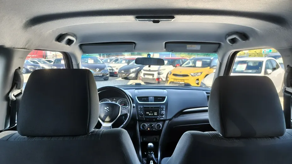 SUZUKI Swift -