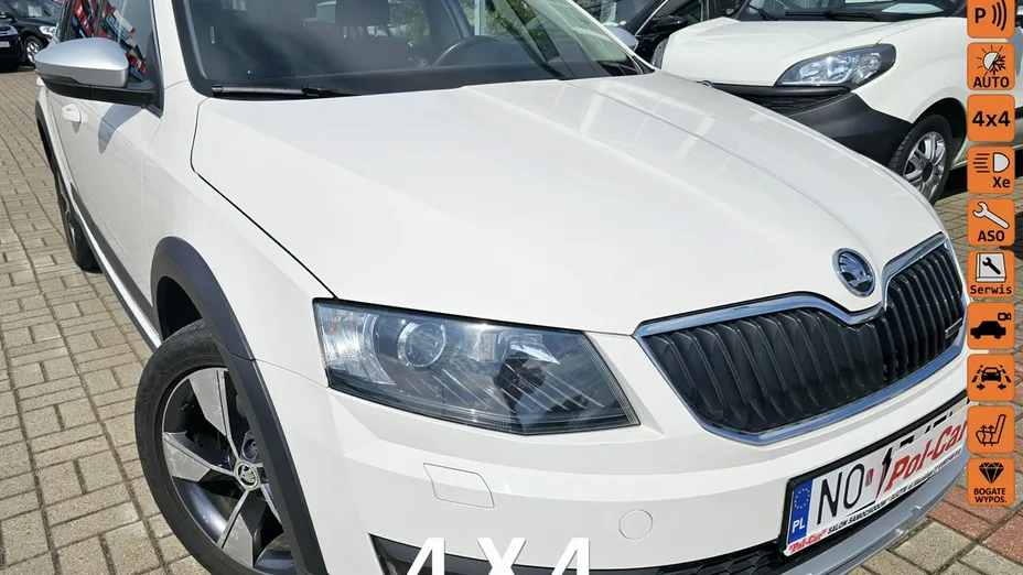 SKODA Octavia -
