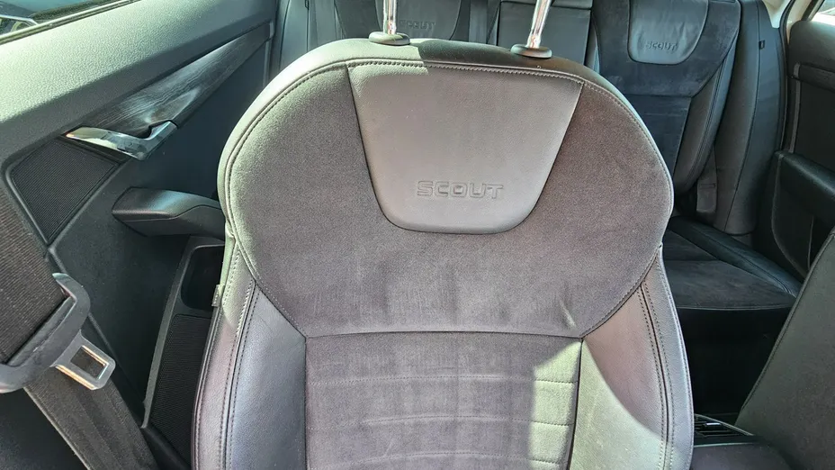 SKODA Octavia -