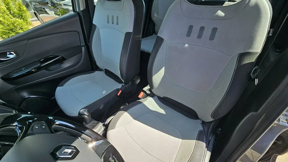 RENAULT Captur -
