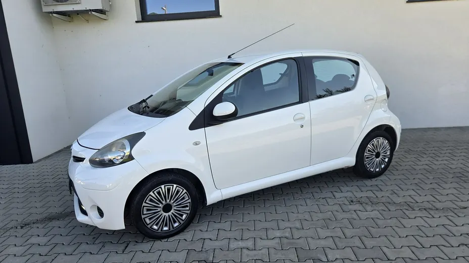 TOYOTA Aygo -