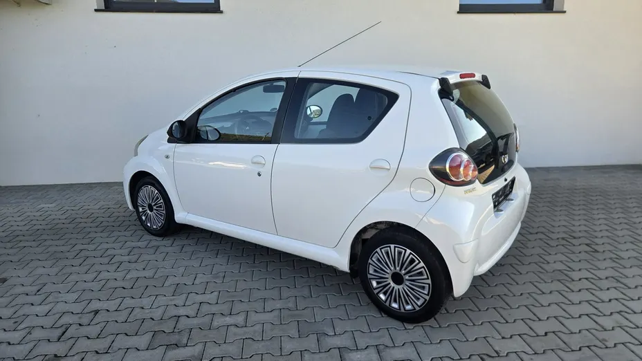 TOYOTA Aygo -