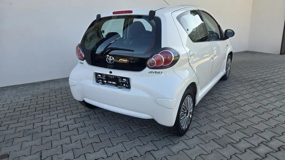 TOYOTA Aygo -