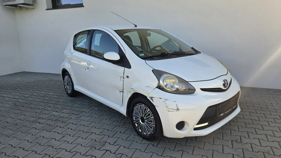 TOYOTA Aygo -