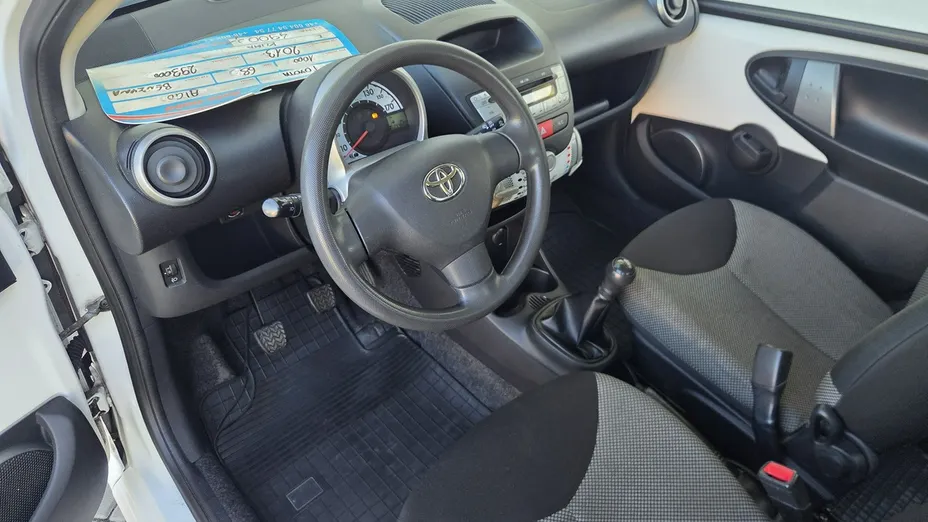 TOYOTA Aygo -