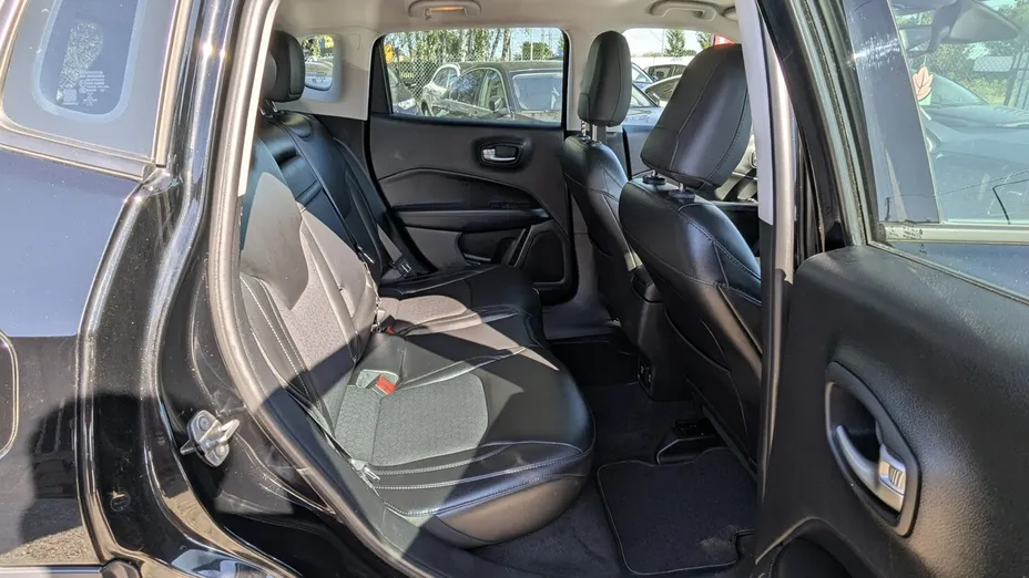 JEEP Compass -