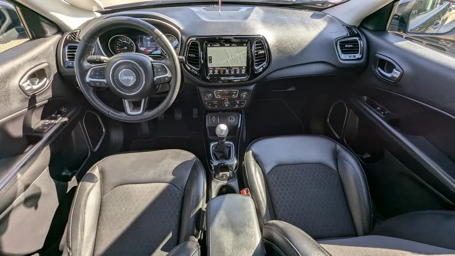 JEEP Compass -