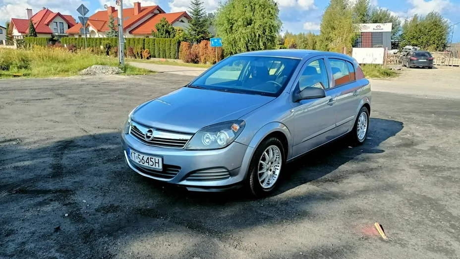 OPEL Astra -