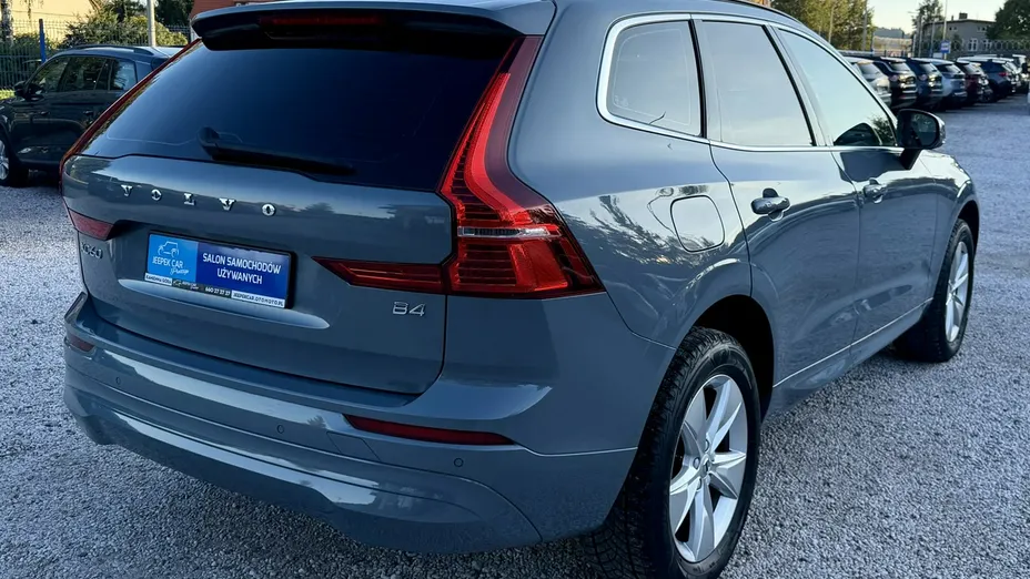 VOLVO XC60 -