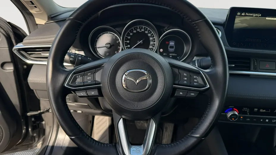 MAZDA 6 -