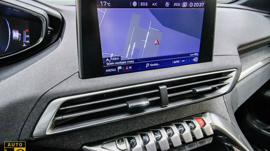 PEUGEOT 3008 -