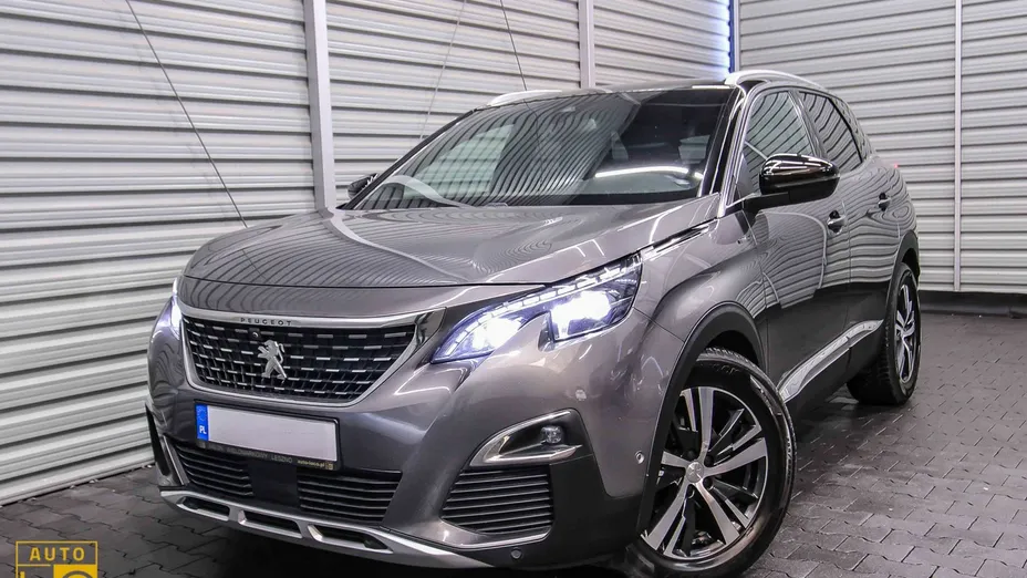 PEUGEOT 3008 -