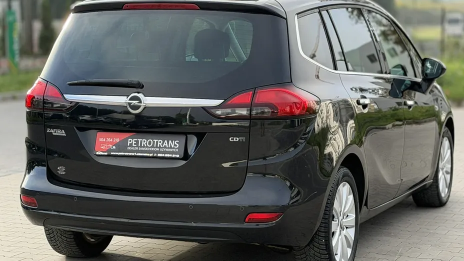 OPEL Zafira -