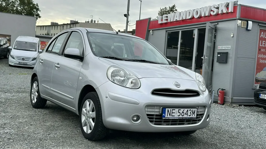 NISSAN Micra -
