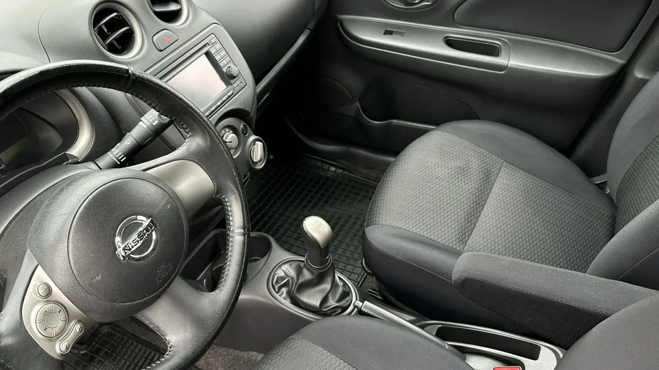 NISSAN Micra -