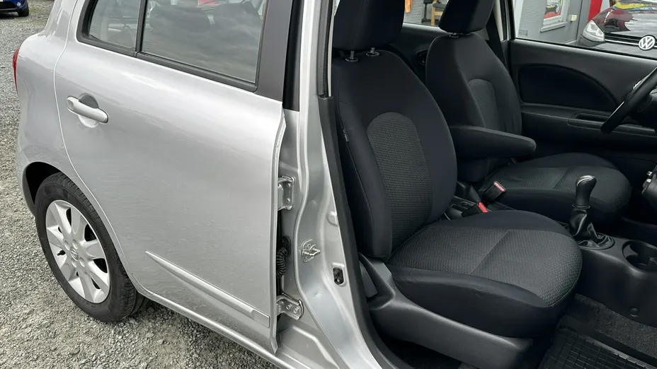 NISSAN Micra -