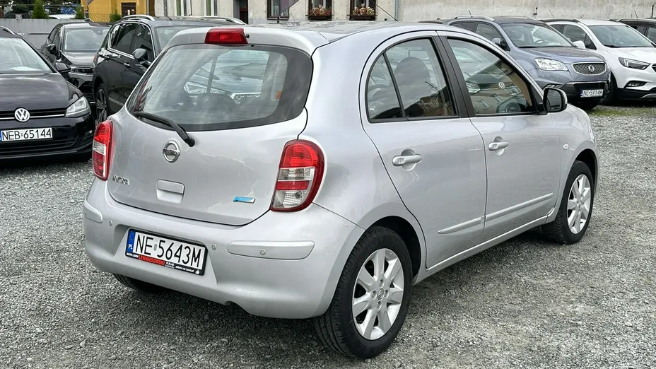 NISSAN Micra -