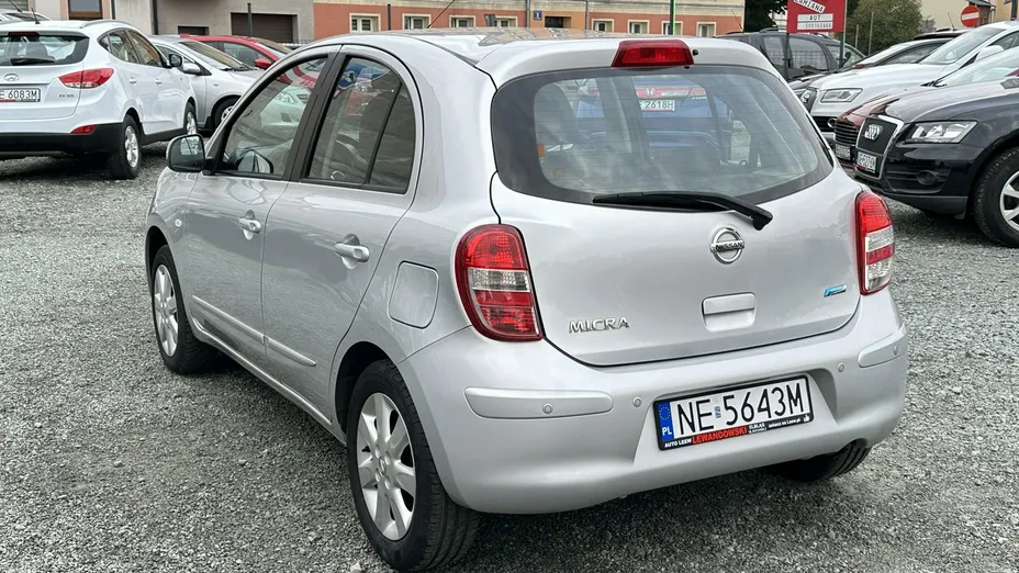 NISSAN Micra -