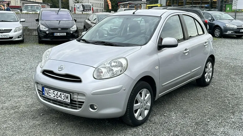 NISSAN Micra -